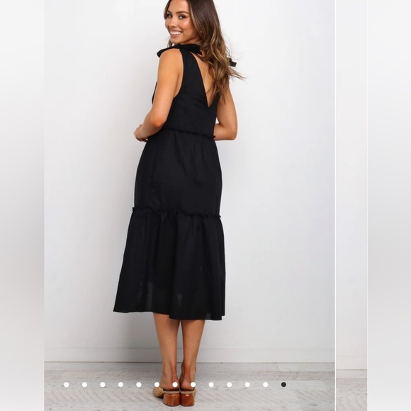 Petal & Pup Black Linen Blend Tiered Dress - Picture 4 of 9